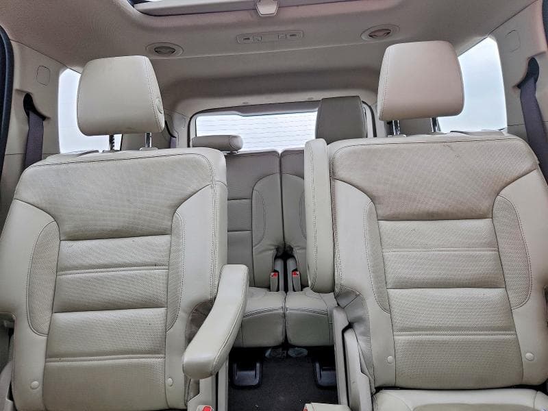 2017 GMC ACADIA DENALI 10