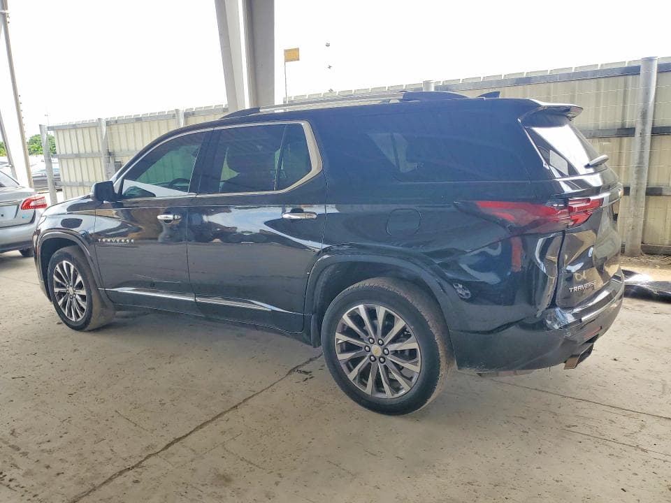 2023 CHEVROLET TRAVERSE PREMIER 2
