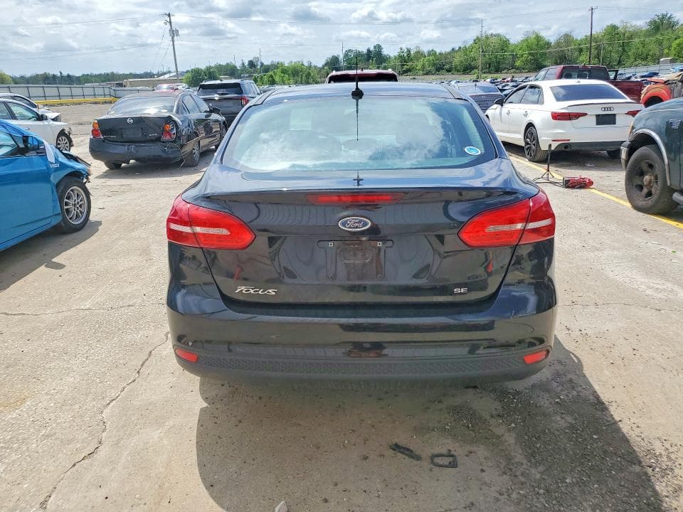 2017 FORD FOCUS SE 6