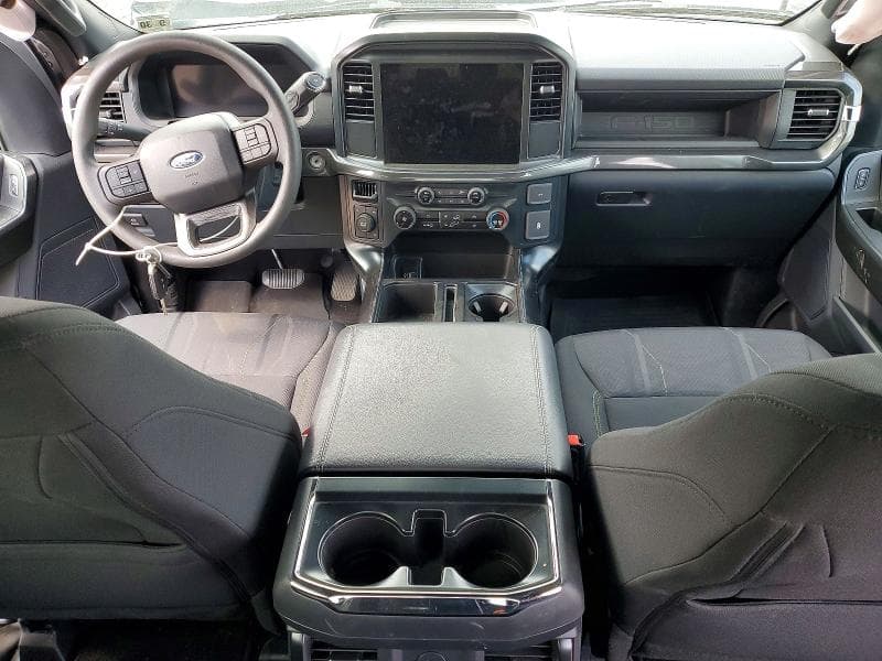 2025 FORD F150 STX 8