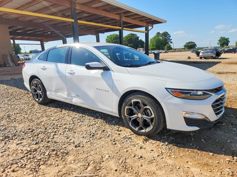 2023 CHEVROLET MALIBU LT 4