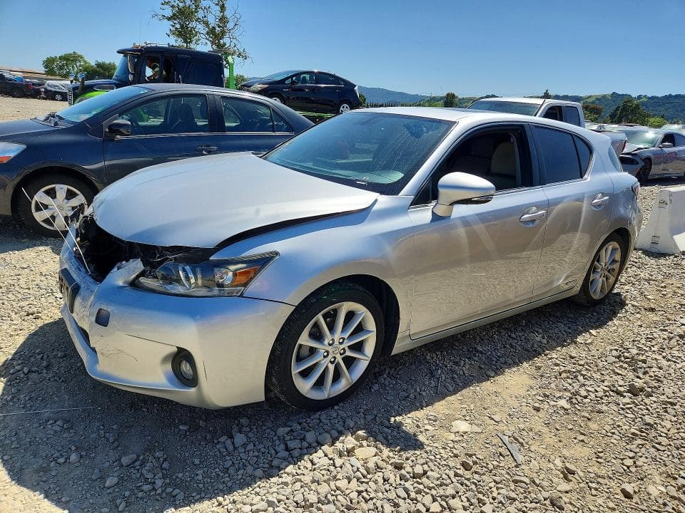 2013 LEXUS CT 200 - 1
