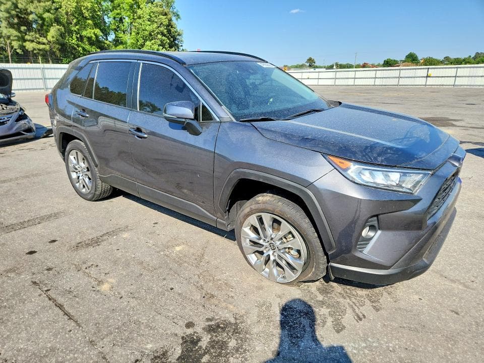 2021 TOYOTA RAV4 XLE PREMIUM 4