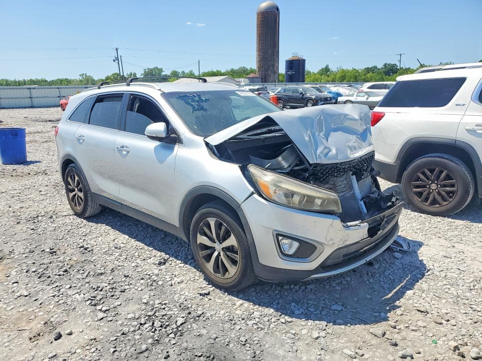 2018 KIA SORENTO EX 4