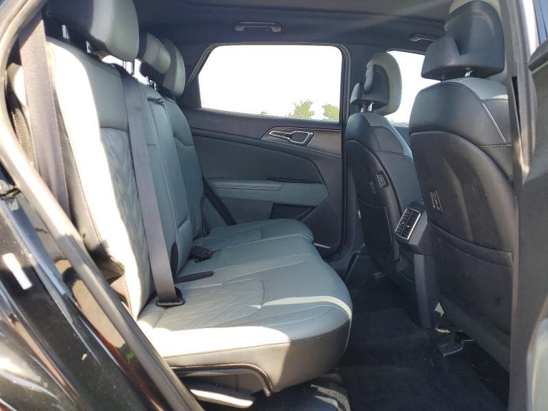 2023 KIA SPORTAGE X LINE 11