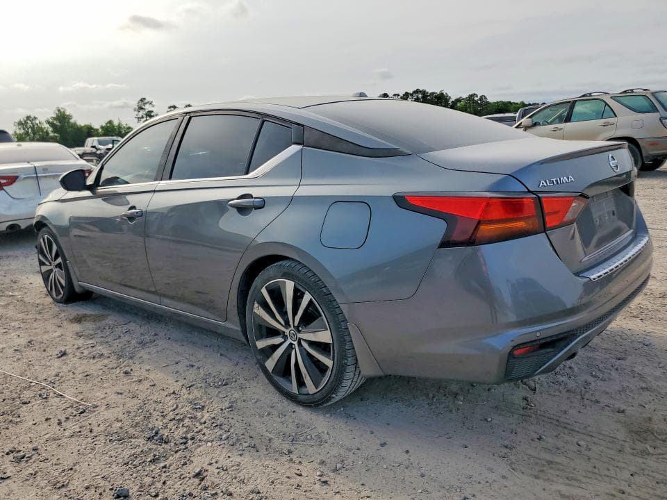 2020 NISSAN ALTIMA SR 2