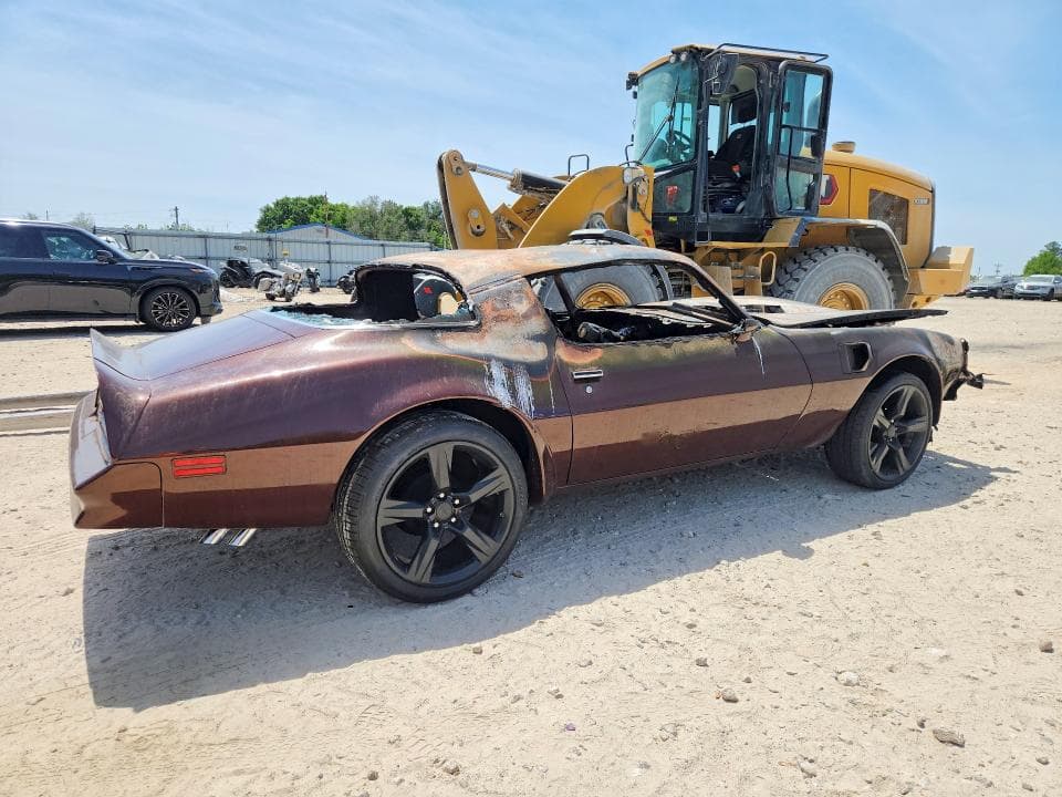 1977 PONTIAC FIREBIRD 3