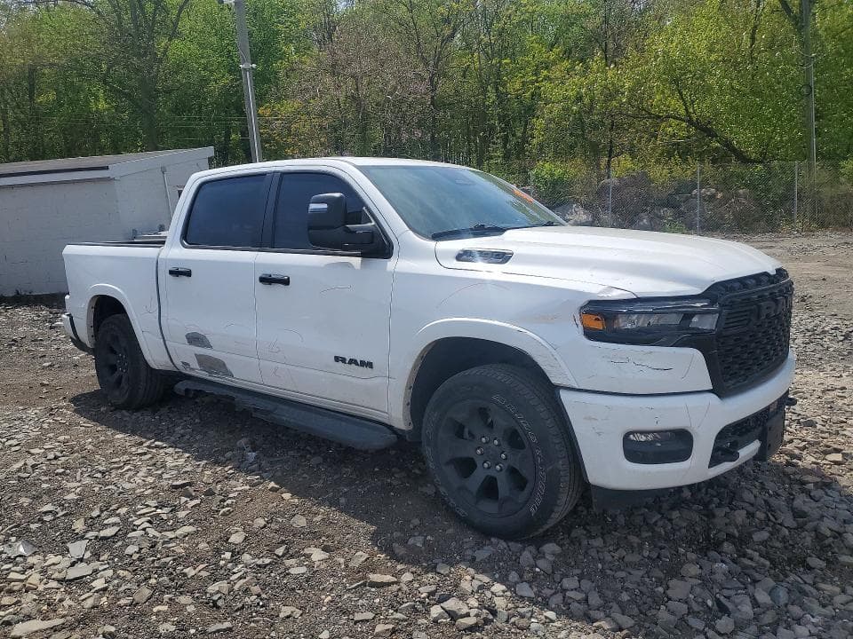 2025 RAM 1500 BIG HORN 4