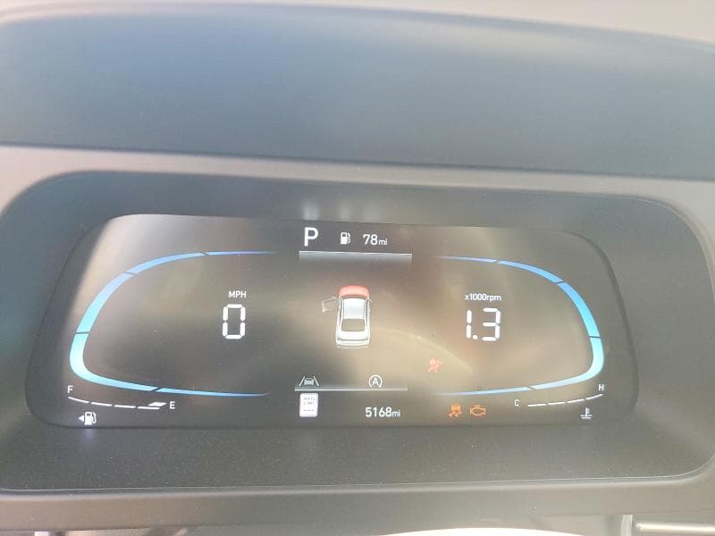 2026 HYUNDAI ELANTRA SE 9