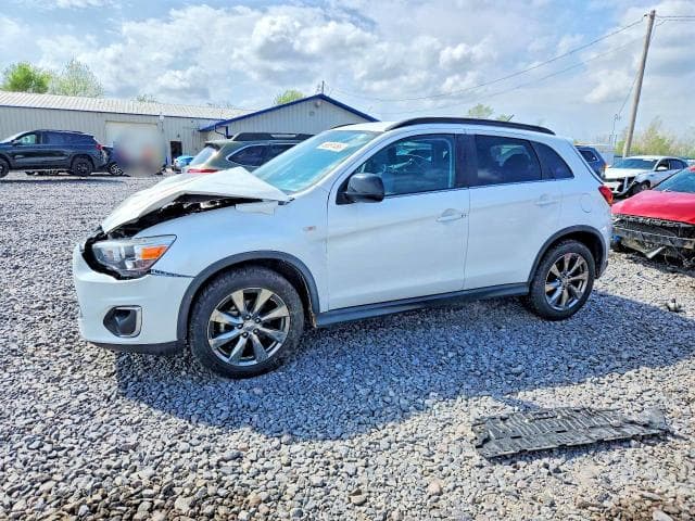 2013 MITSUBISHI OUTLANDER SPORT LE - 1