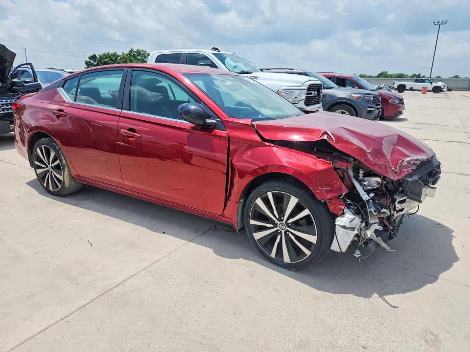 2019 NISSAN ALTIMA SR 4