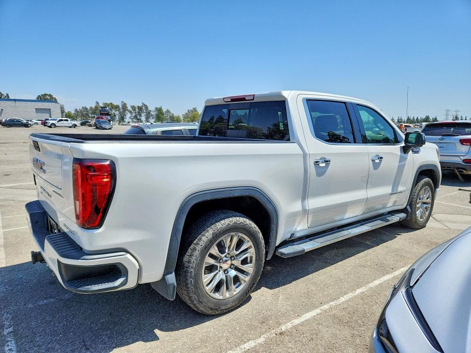 2021 GMC SIERRA K1500 DENALI 3