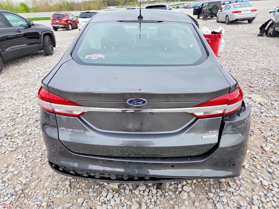 2018 FORD FUSION SE 6