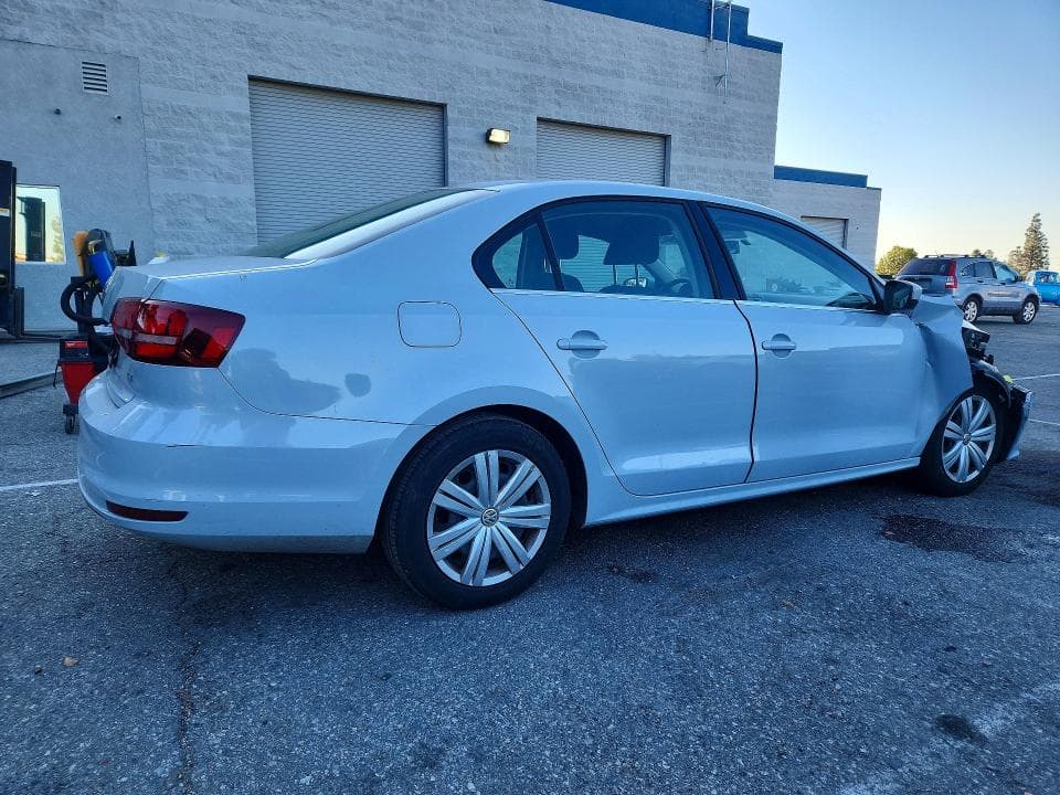 2017 VOLKSWAGEN JETTA S 3