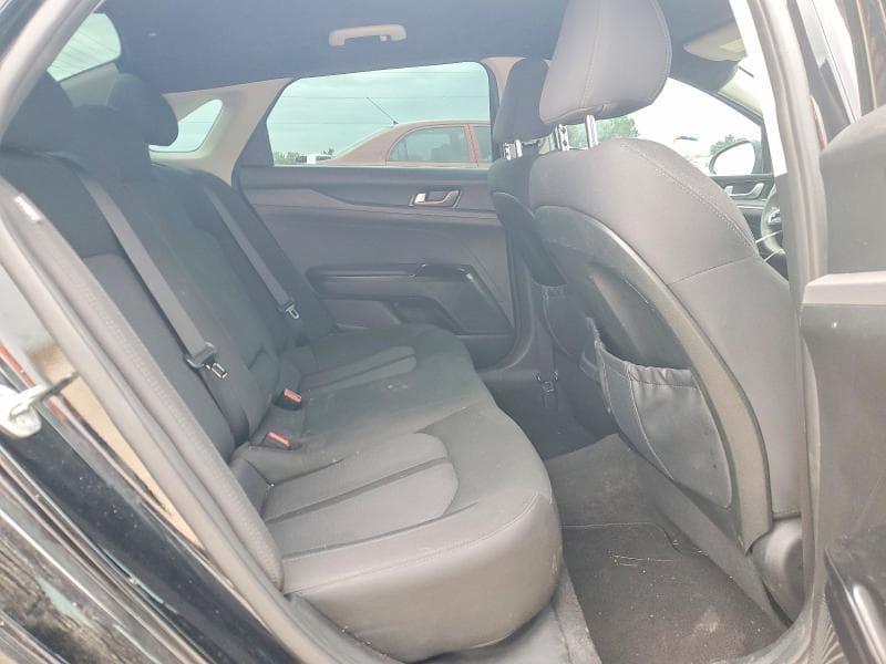 2023 KIA K5 10