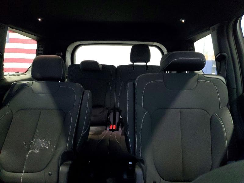 2024 JEEP GRAND CHEROKEE L LAREDO 10