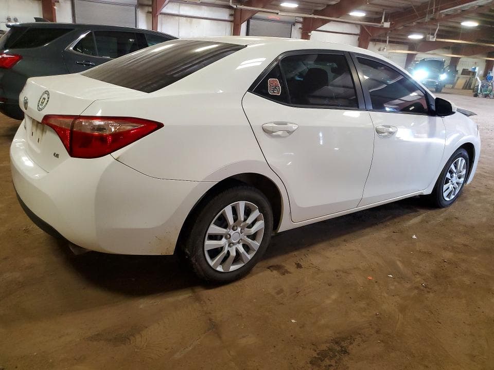 2019 TOYOTA COROLLA LE 3