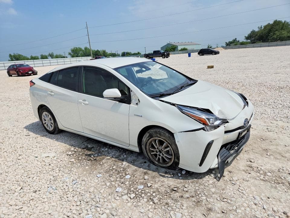 2020 TOYOTA PRIUS LE 4