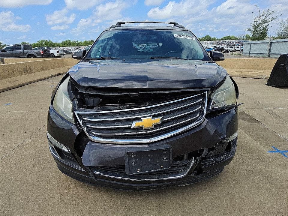 2017 CHEVROLET TRAVERSE LT 5