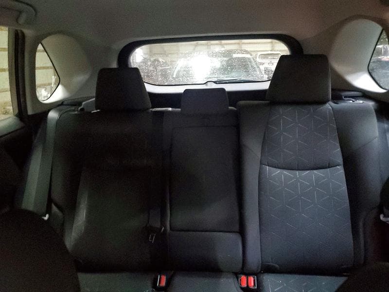 2021 TOYOTA RAV4 LE 10