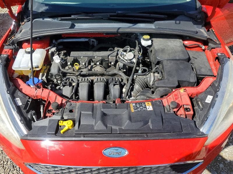 2017 FORD FOCUS SE 11