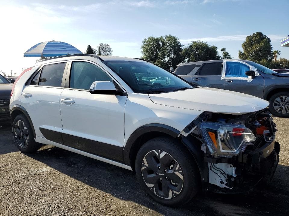 2025 KIA NIRO WIND 4