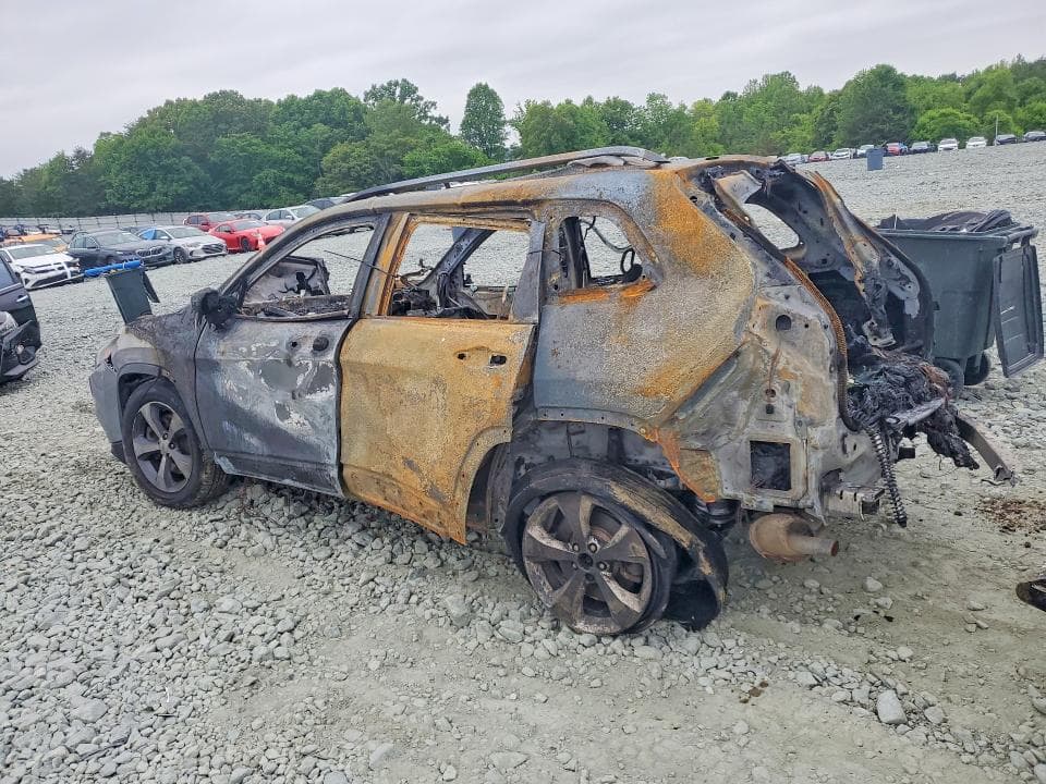 2019 JEEP CHEROKEE 2