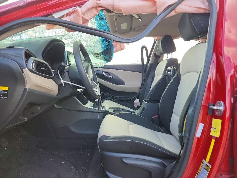 2018 HYUNDAI ELANTRA GT BASE 7