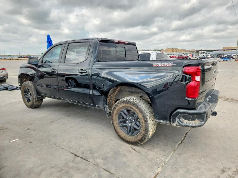 2022 CHEVROLET SILVERADO K1500 LTZ 2