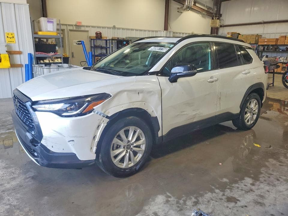 2025 TOYOTA COROLLA CROSS LE - 1