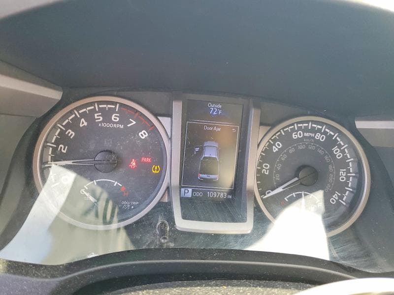 2017 TOYOTA TACOMA SR5 V6 9