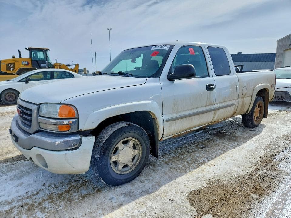 2004 GMC SIERRA - 1