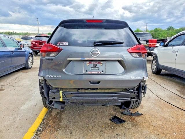 2017 NISSAN ROGUE SL 6