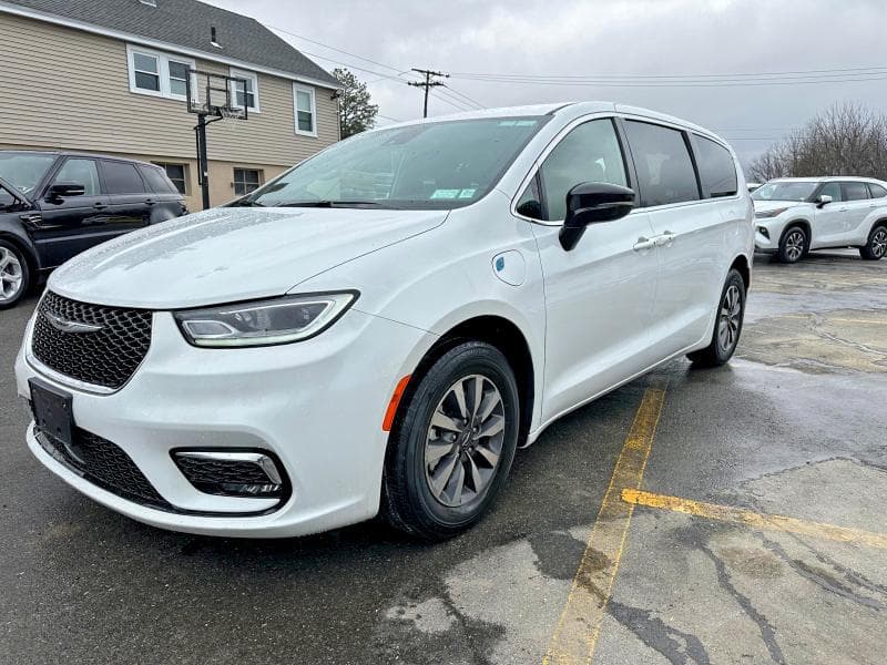 2025 CHRYSLER PACIFICA HYBRID SELECT - 1
