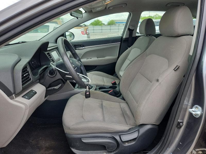 2019 HYUNDAI ELANTRA SE 7