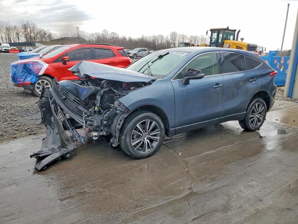 2022 TOYOTA VENZA LE