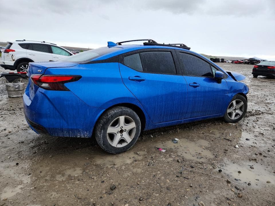 2021 NISSAN VERSA SV 3