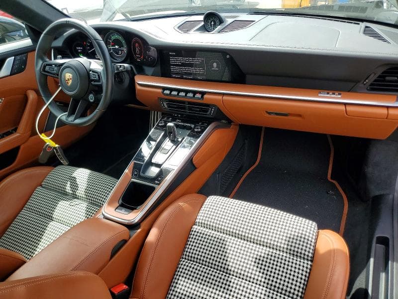 2023 PORSCHE 911 TURBO 8