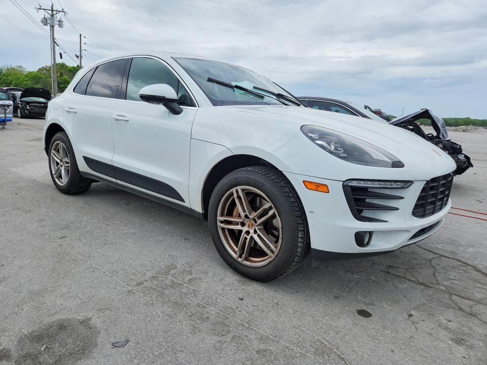 2017 PORSCHE MACAN S 4