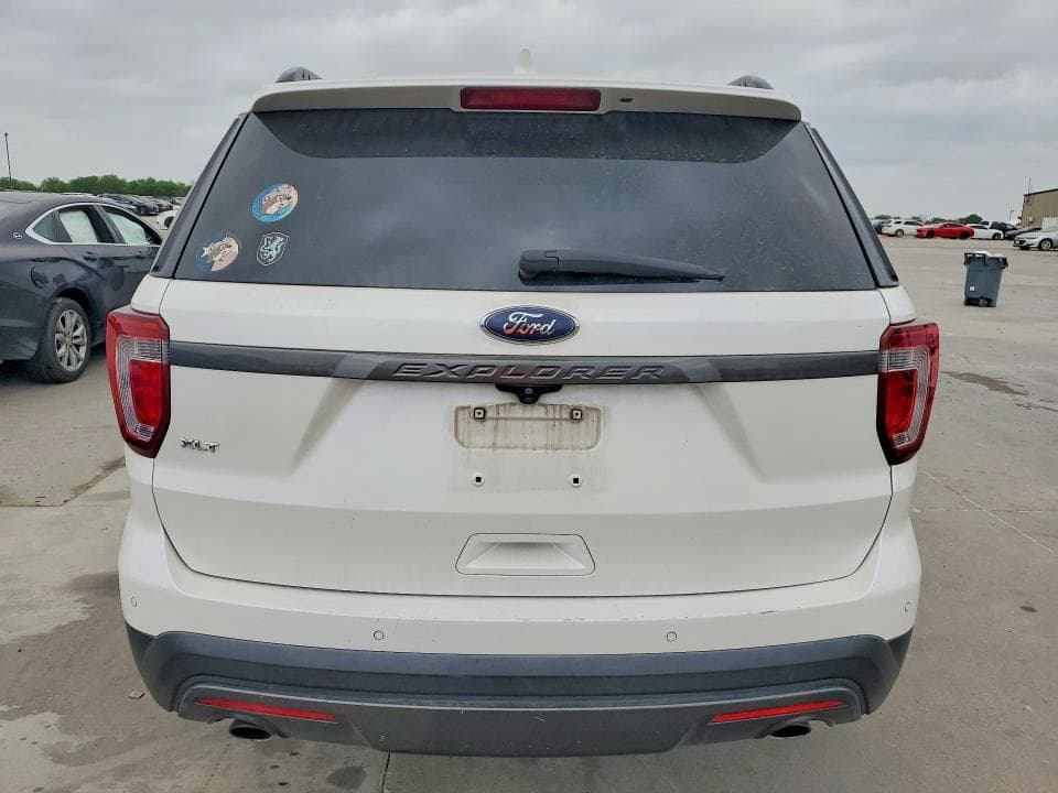 2017 FORD EXPLORER XLT 6