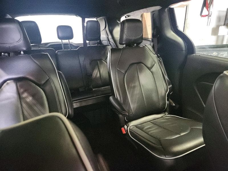 2025 CHRYSLER PACIFICA LIMITED 11