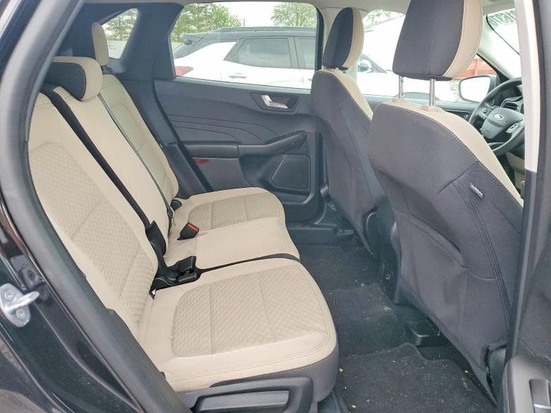 2021 FORD ESCAPE SE 11