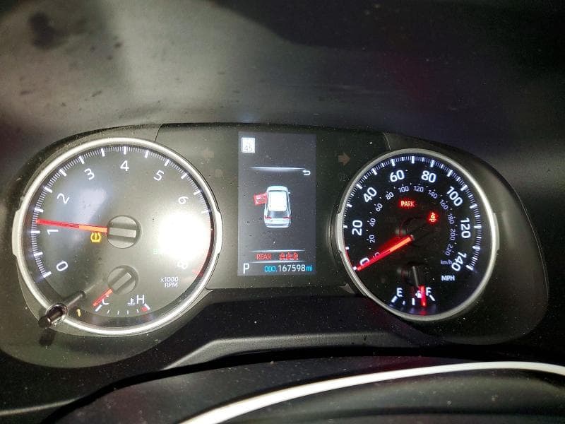 2022 TOYOTA RAV4 LE 9