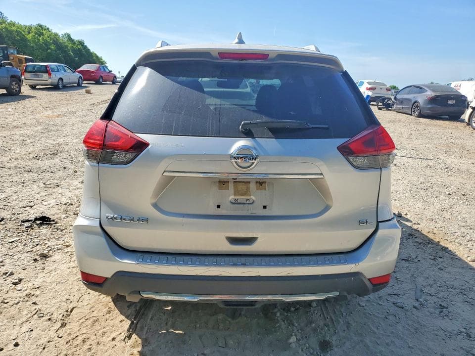 2017 NISSAN ROGUE SL 6