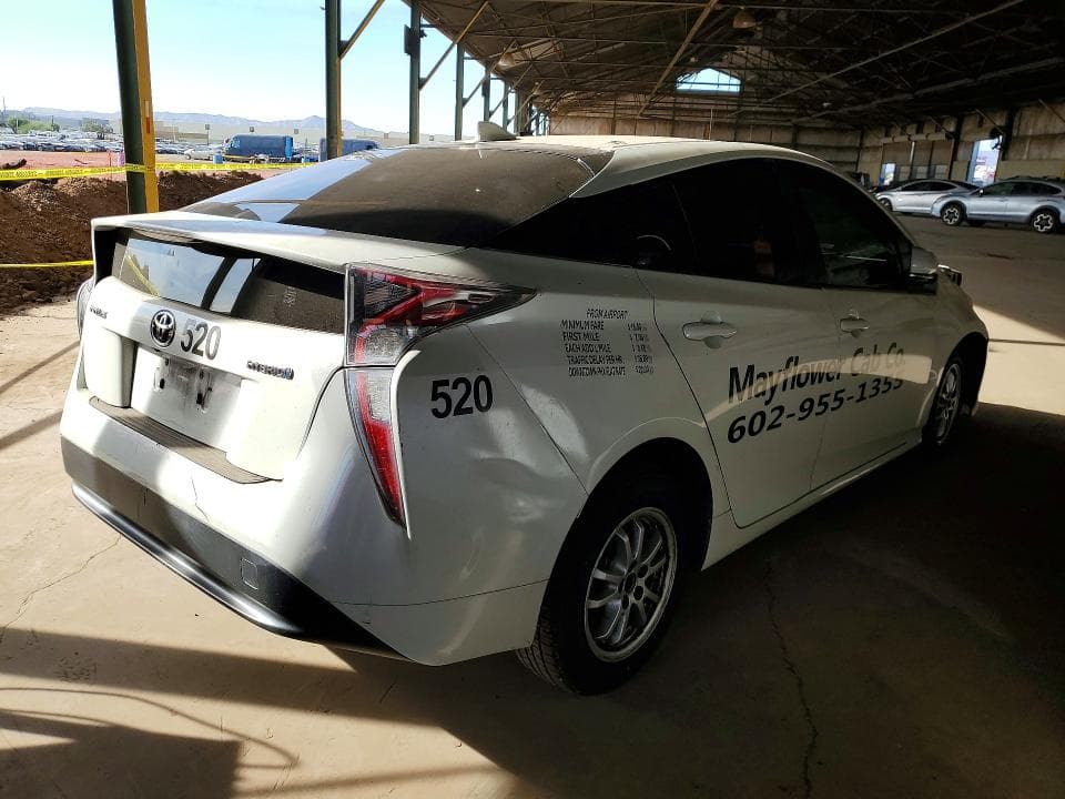2018 TOYOTA PRIUS 3