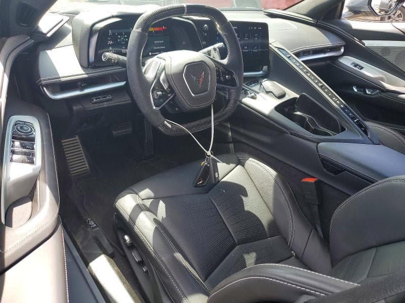 2025 CHEVROLET CORVETTE STINGRAY 3LT 8