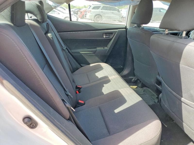 2018 TOYOTA COROLLA LE 10