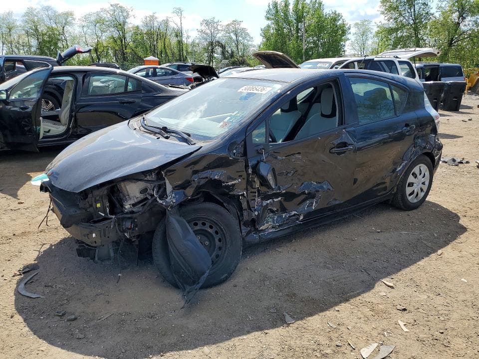 2013 TOYOTA PRIUS - 1