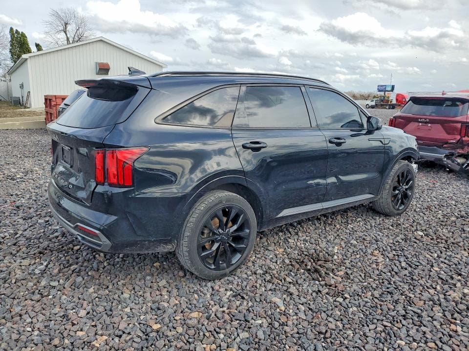 2022 KIA SORENTO SX 3