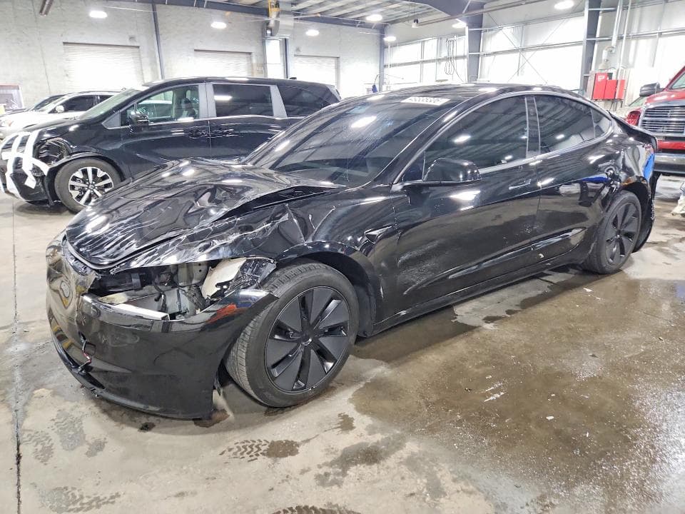 2025 TESLA MODEL 3 - 1